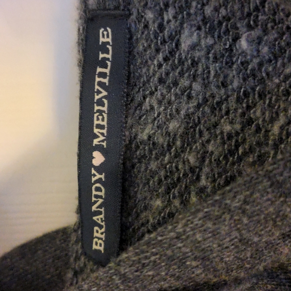 Cropped Brandy Melville Sweatshirt - Picture 2 of 2